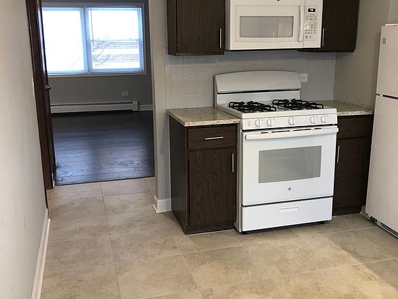 4th image of 895 Graceland Ave APT 2W