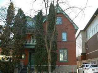 458 Maclaren St #3, Ottawa, ON K1R 5K6