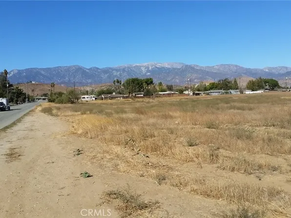 612 S 22nd St #20, Banning, CA 92220