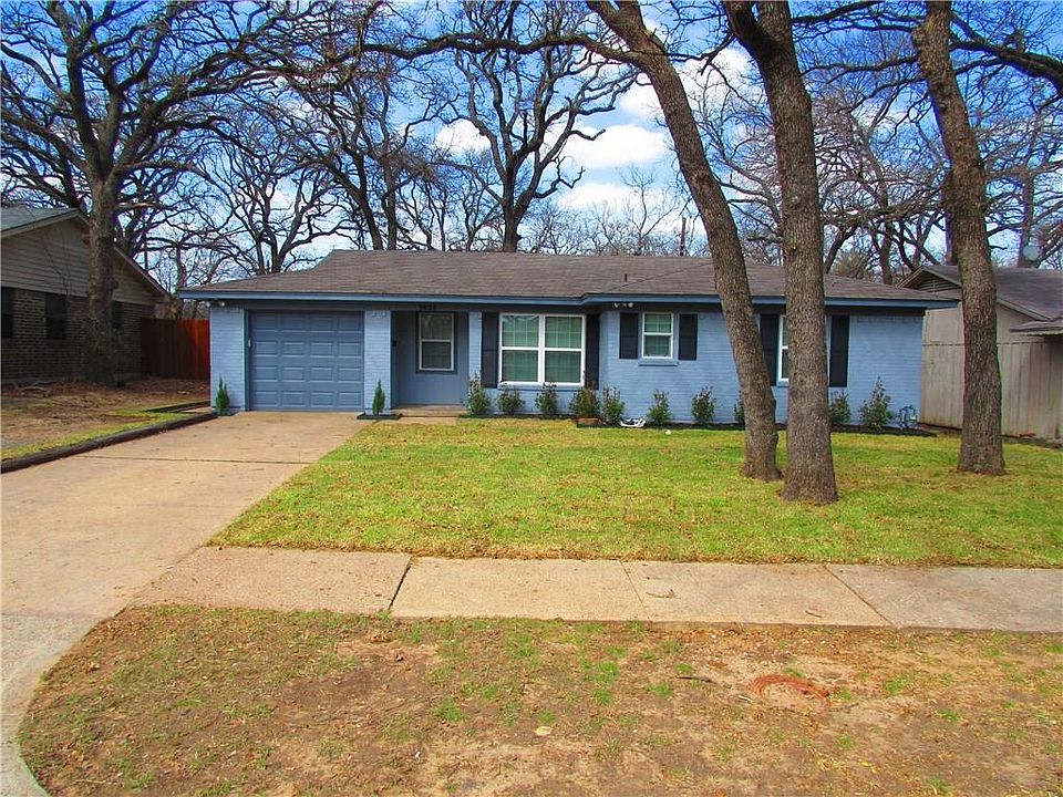 1st image of 1621 Woodcrest Dr