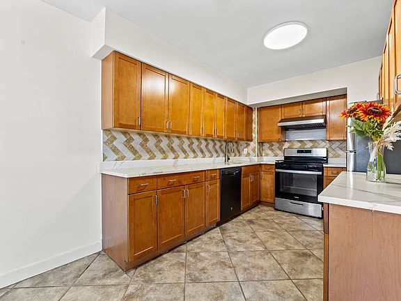 2nd image of 61-50 219th St #2