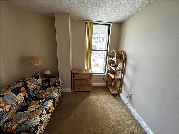 3rd image of 1440 Brickell Bay Dr APT 606