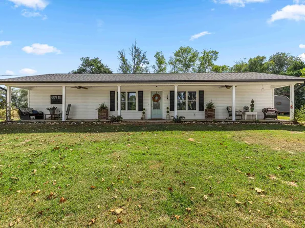 496 County Road 426 N, Henderson, TX 75652