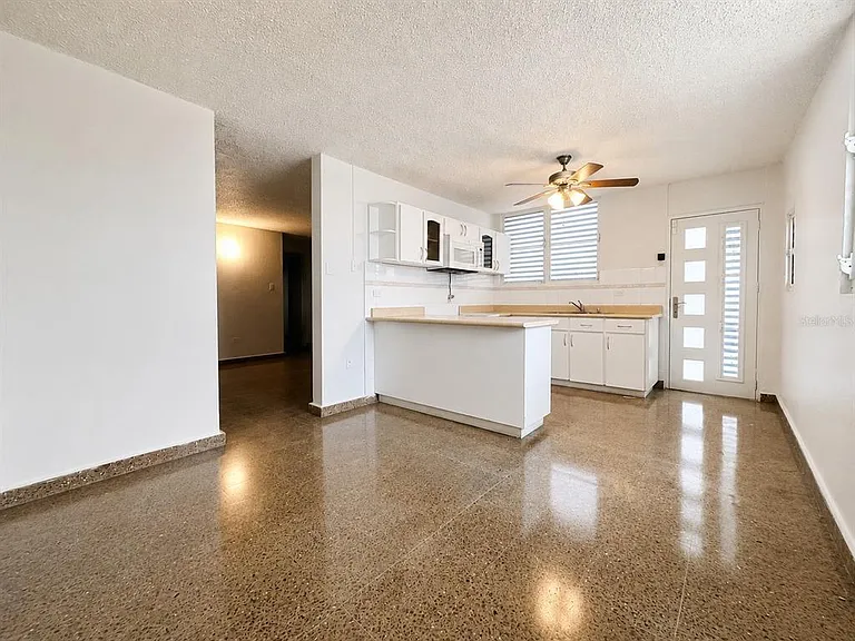 1 Saint Urb Villa Arrieta #C-51-1ST — Photo 3