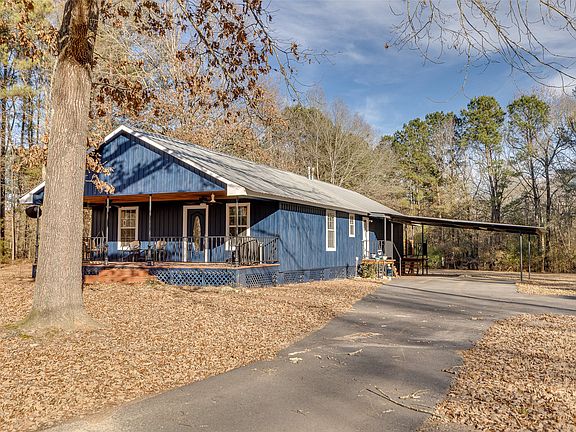 3rd image of 257 Harrison Rd