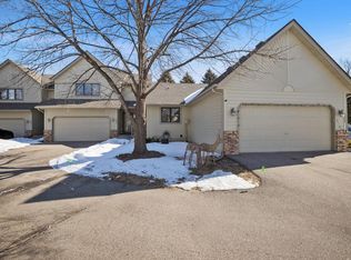14663 Sherwood Pl, Burnsville, MN 55306