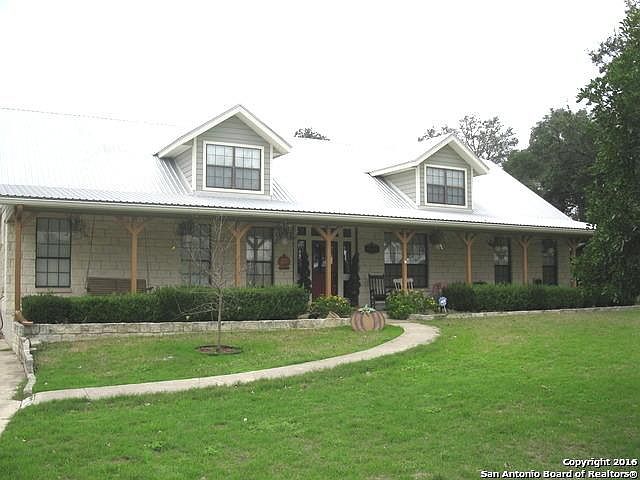 1st image of 114 W Fabra Ln