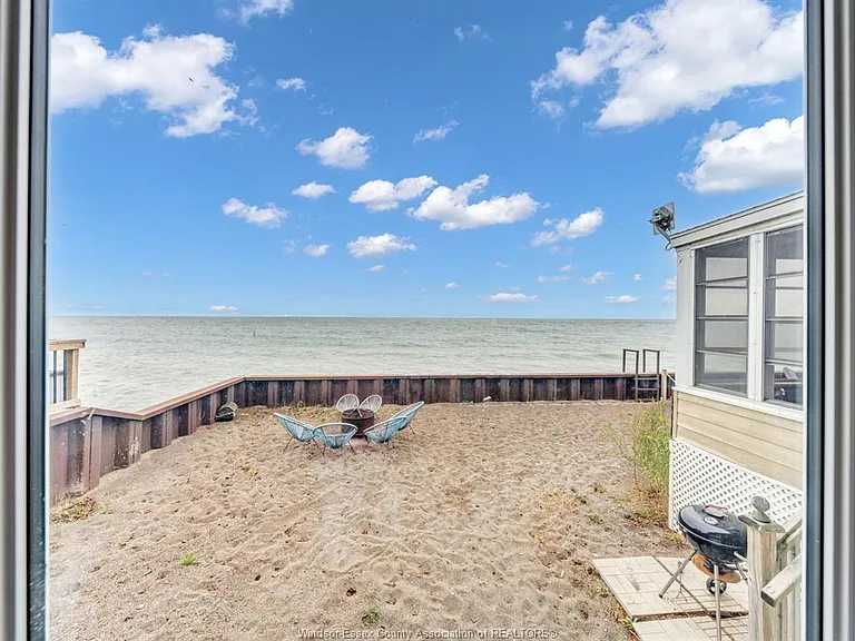 1006 Point Pelee Dr — Photo 25