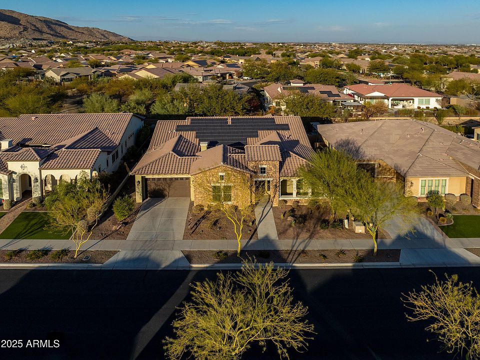 1st image of 20964 W HILLCREST Boulevard
