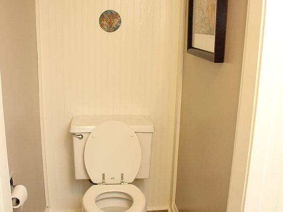 5th image of 4534 Highland Crest Cir