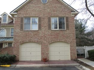 5815 Linden Square Ct #51, North Bethesda, MD 20852