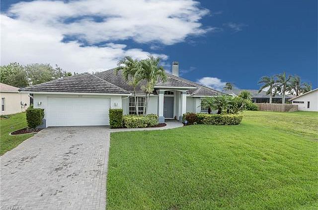 1st image of 5015 SW 26th Ave