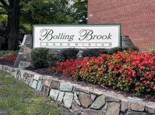 3342 S 28th St APT 403, Alexandria, VA 22302