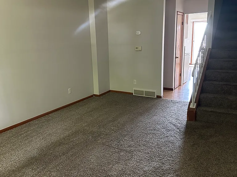 3924 Sterrettania Rd — Photo 5