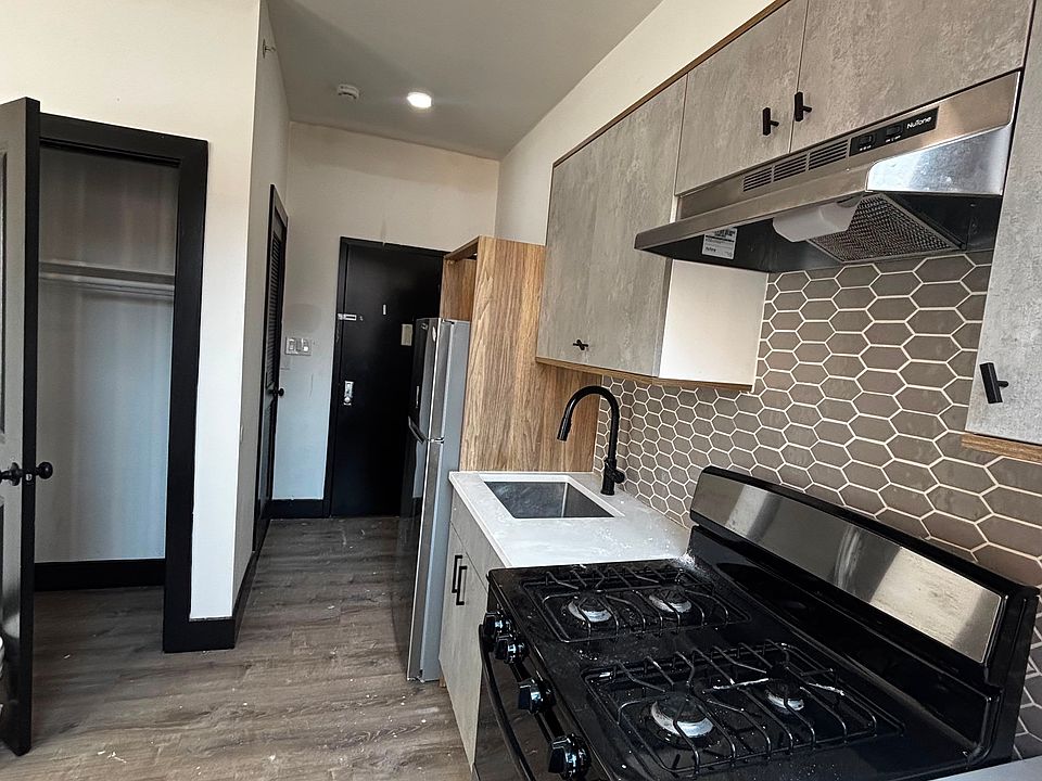 1st image of 11-13 Thomas St #4E