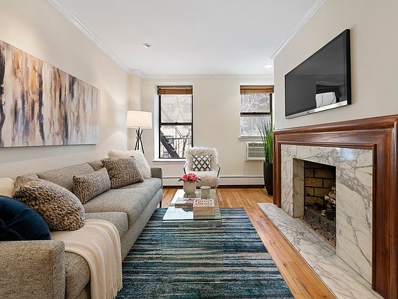 2nd image of 410 W 25th St APT 3B
