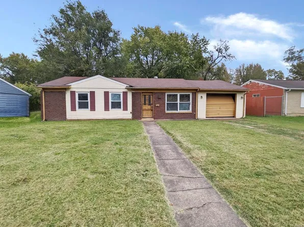 638 Terrace Dr, East Saint Louis, IL 62203