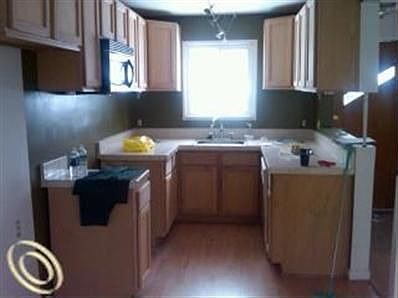 3rd image of 22215 Cedar St