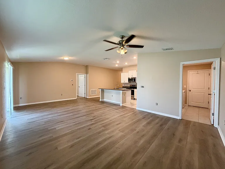 12213 SE 100th Ave — Photo 11
