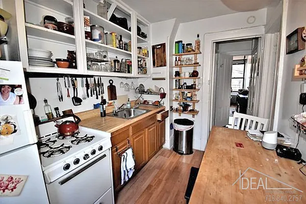 Rented by Ideal Properties Group | media 16