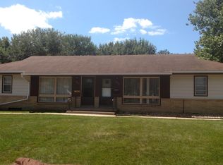 2412 Baltimore St, Waterloo, IA 50702