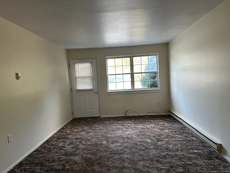 696 Walborn Ln #11 — Photo 2