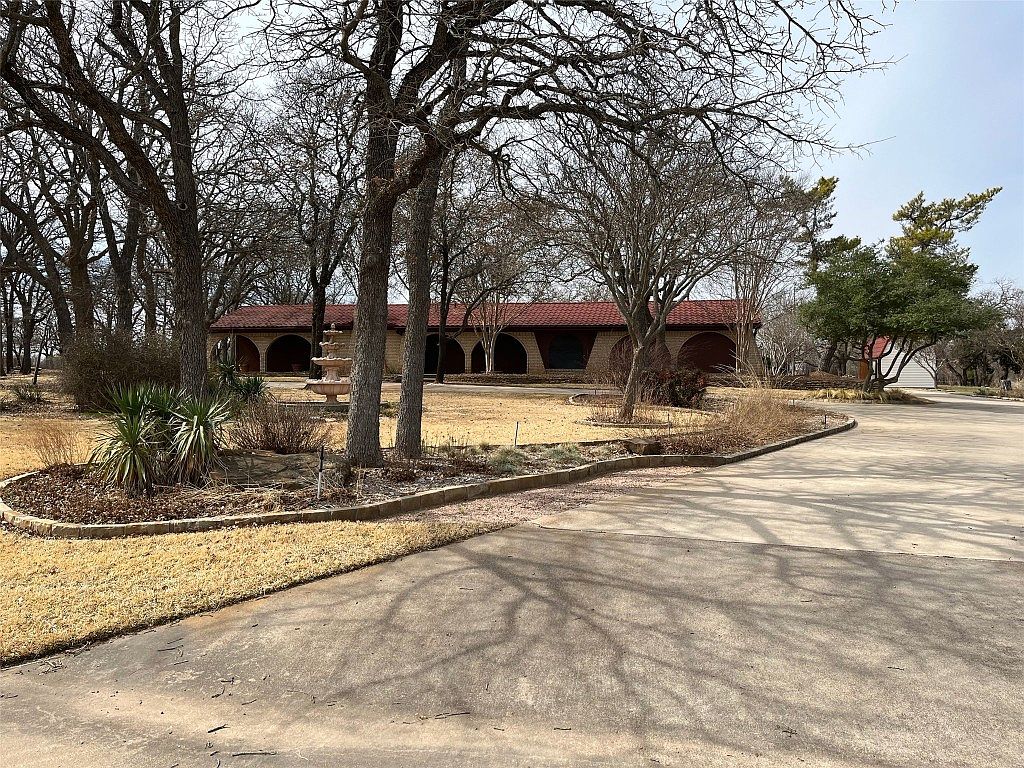 2 Buckskin Rd, Mineral Wells, TX 76067 Zillow