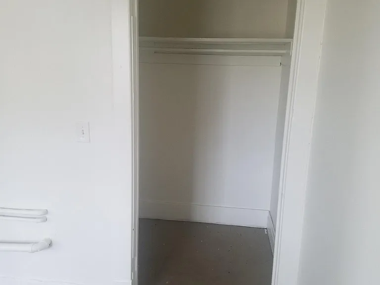 389 Abbott Rd #B — Photo 10