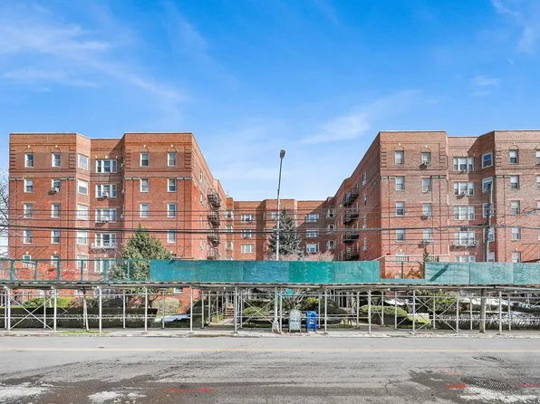84-49 168th Street #2W, Jamaica Hills, NY 11432