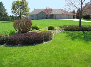 255 Highpointe Ln, Gaylord, MI 49735
