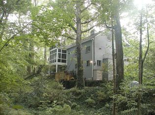 4102 Hillcrest Rd, Richmond, VA 23225