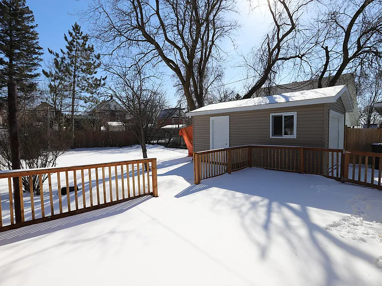 396 John St #1 — Photo 24