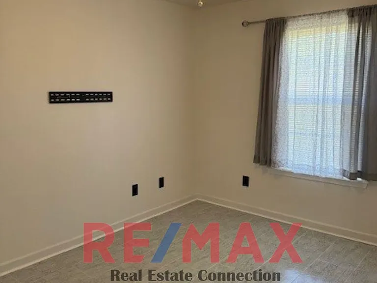 15 Applewood Cv — Photo 15