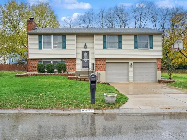 6311 Silverbell Ct, Clayton, OH 45315