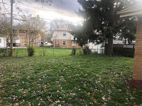 2nd image of 12127 W Cathedral Ave