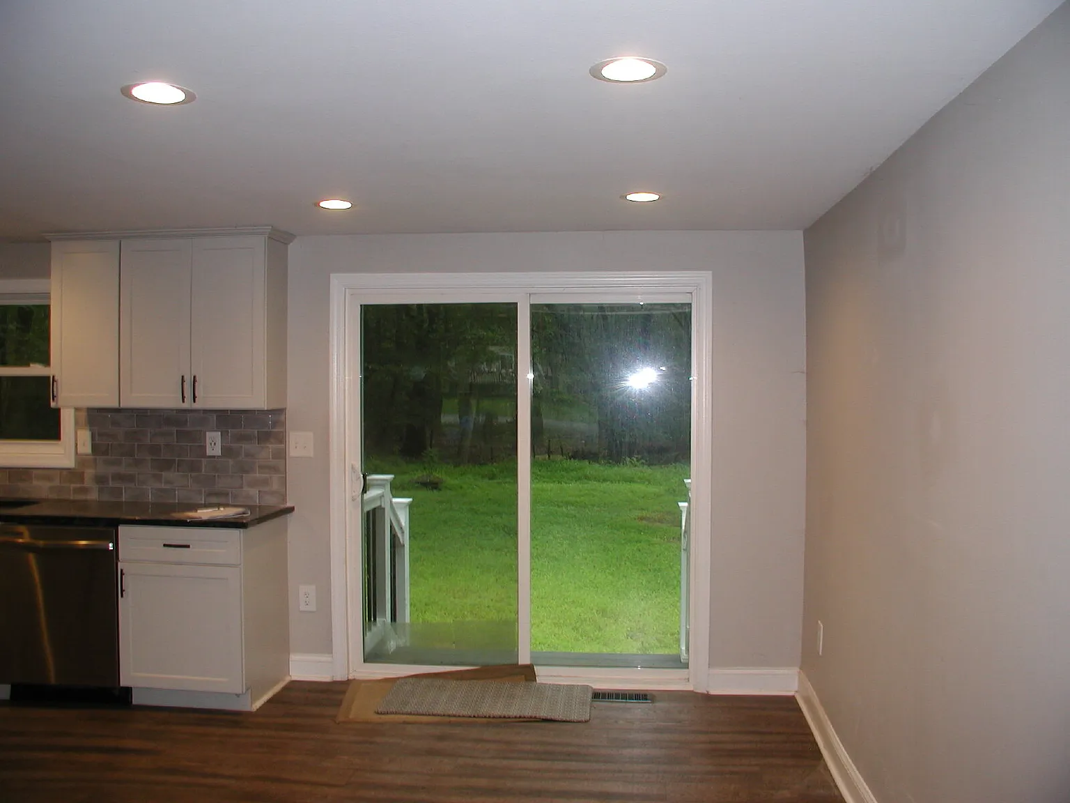 3 bed, 2.0 bath, 1248 sqft, $2,775 — Photo 2