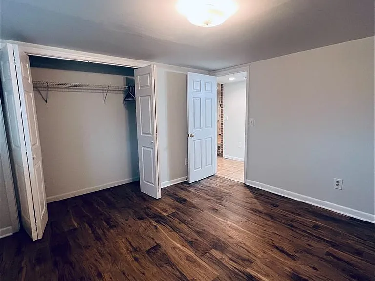 2043 Sue Ave — Photo 13
