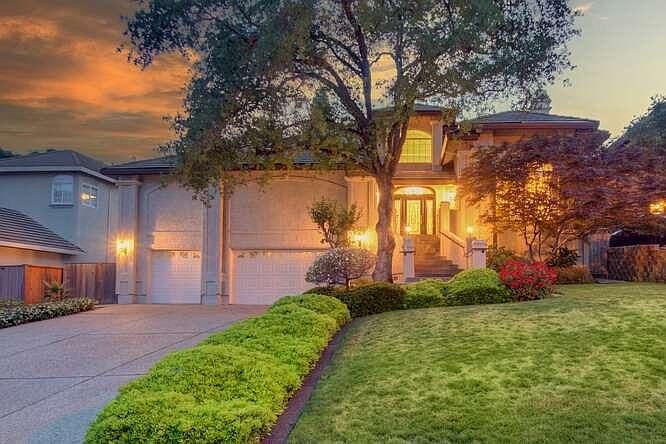 1st image of 127 Tomlinson Dr