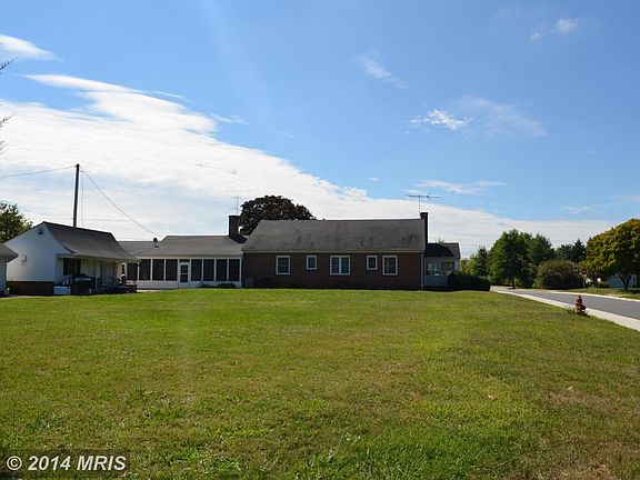 3rd image of 401 Kidwell Ave