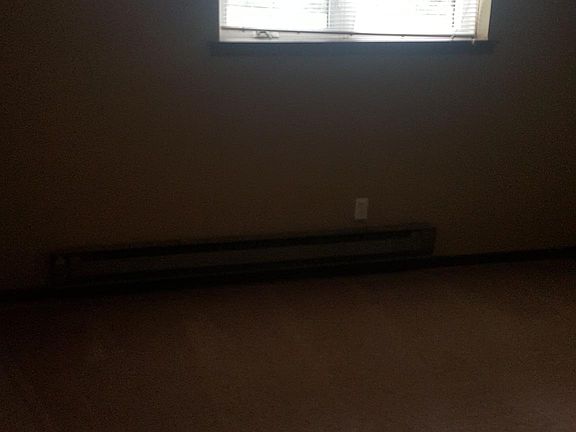 5th image of 2931 Chambers St APT 4