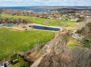 15 E Hills Rd, Westerly, RI 02891
