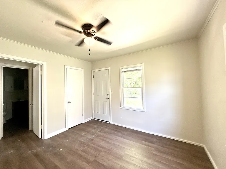 1514 Harris St NW — Photo 11