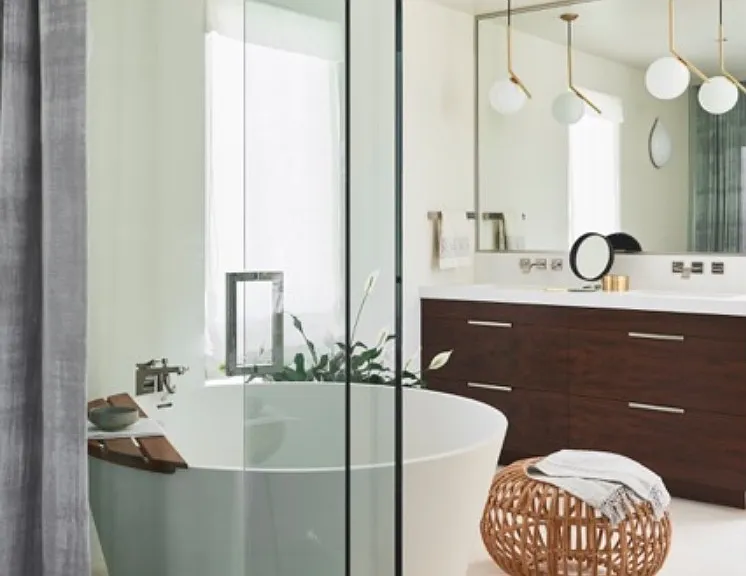 Japanese tub bath