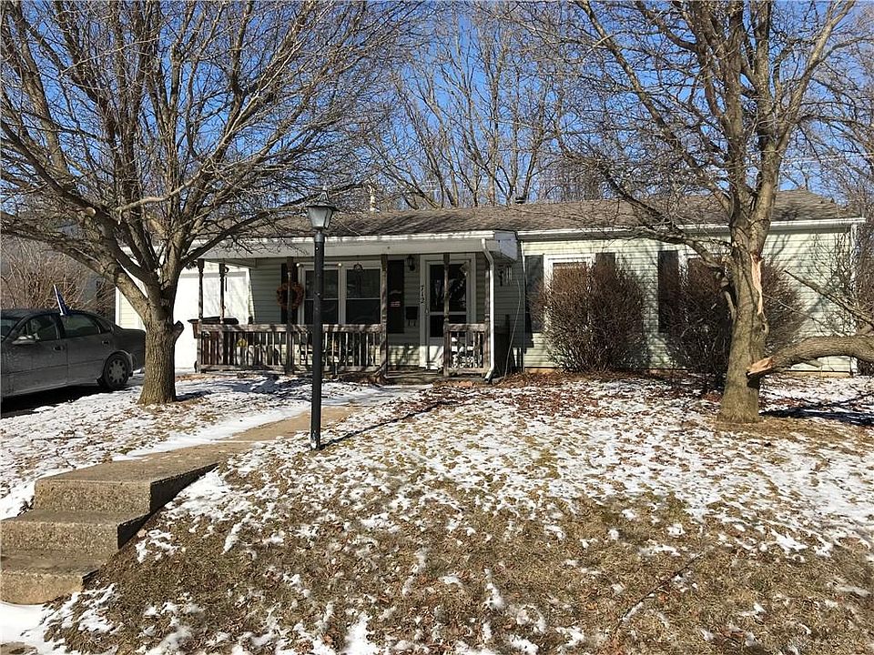 1st image of 712 Richard Dr