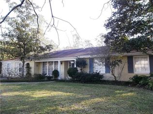 135 Belle Terre Blvd, Covington, LA 70433