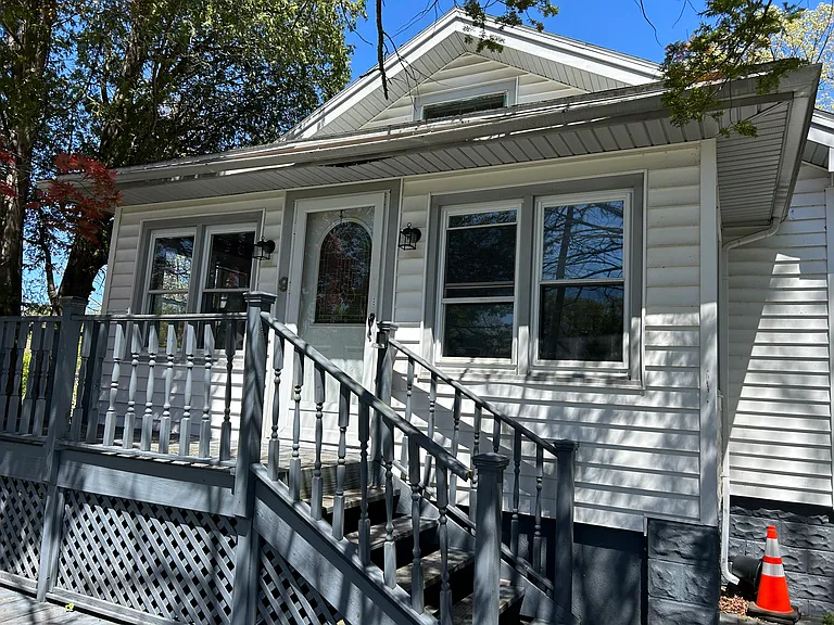 9 Highview Ave — Photo 11