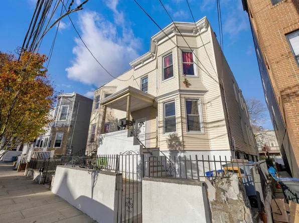 122 18th Street image 1 of 1