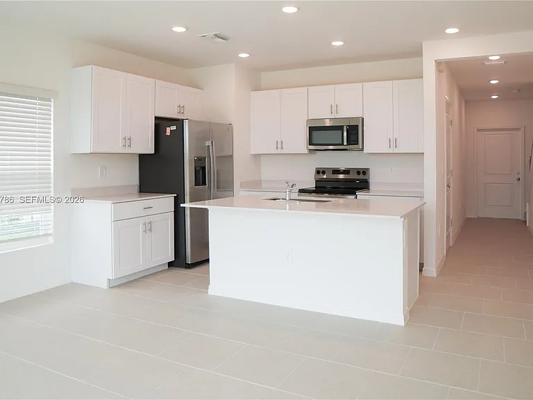 17499 Monte Isola Way #17499 — Photo 2