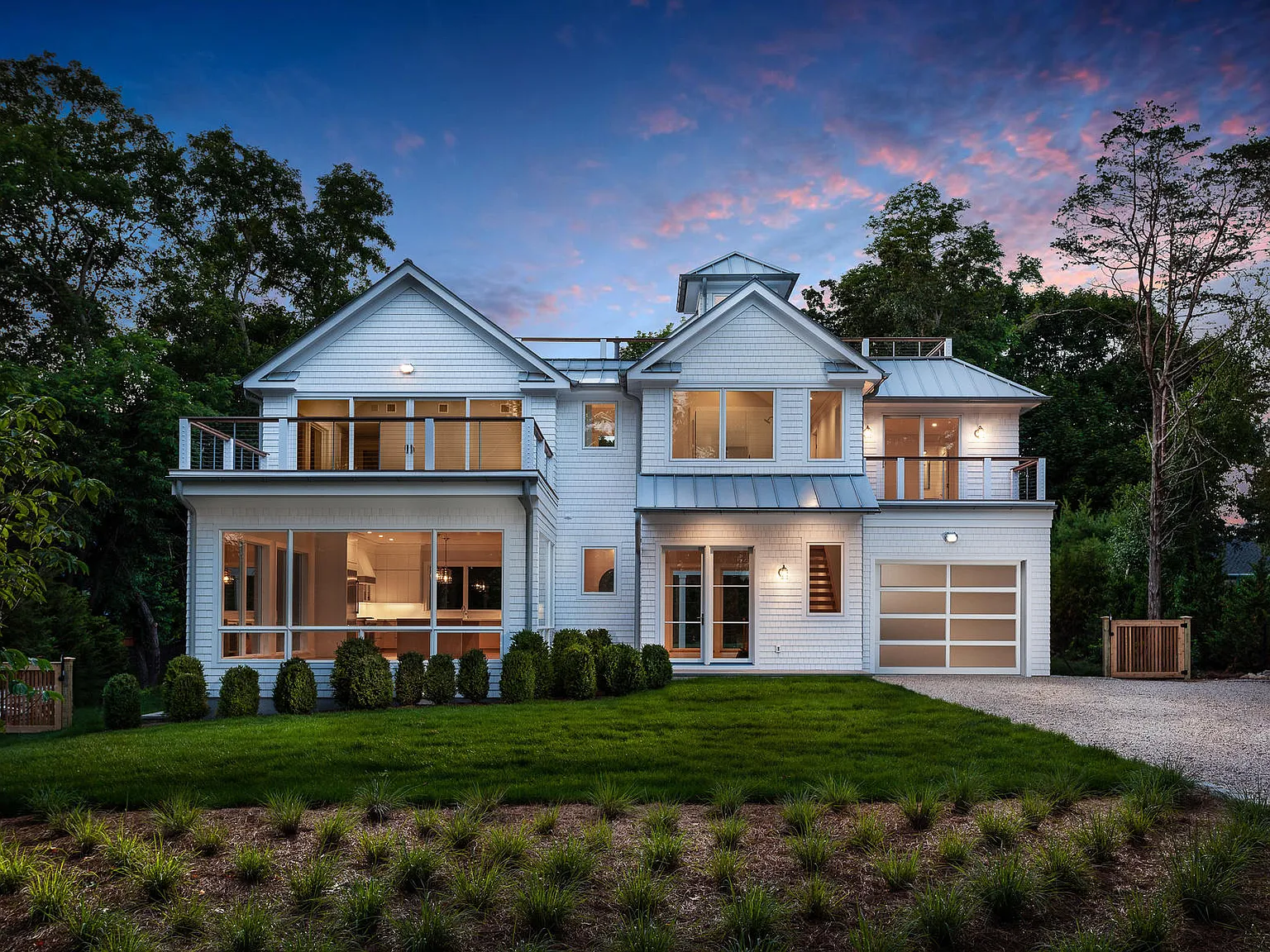Bay Haven - Roof Top Deck-Water Views & Private Beach — Photo 1