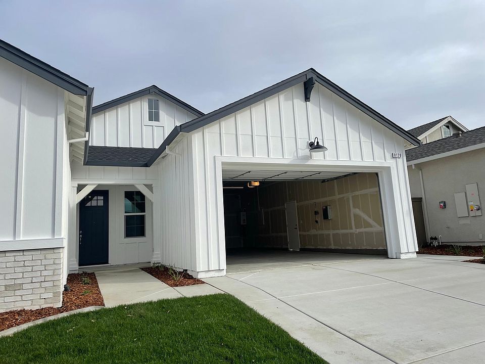 1st image of 8128 Chablis Cir